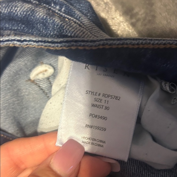 Distressed High Rise Risen Jeans - Picture 3 of 7